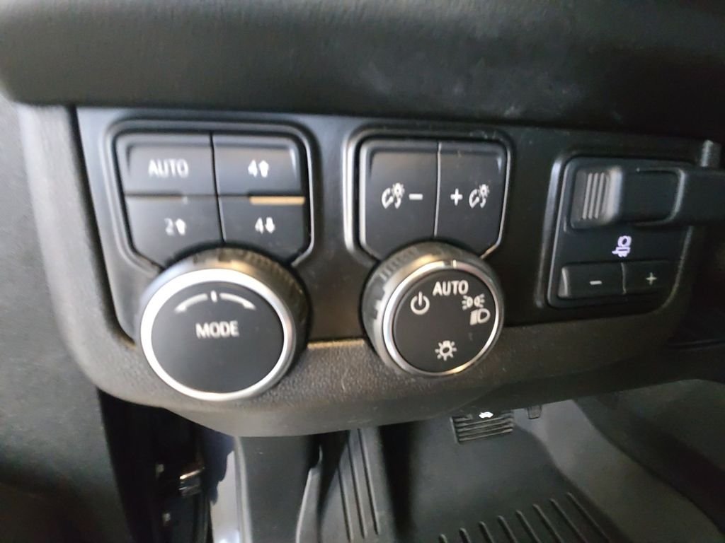 2022 Chevrolet Tahoe RST - Photo 26