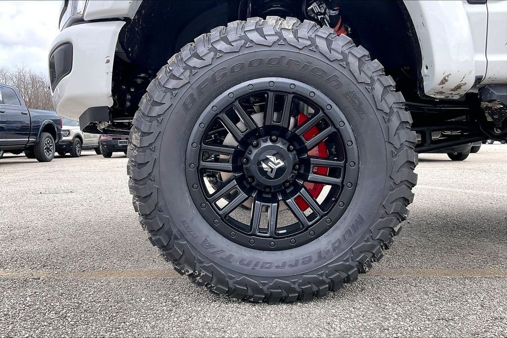 New 2026 Ford Super Duty F-250 Lariat 4D Crew Cab