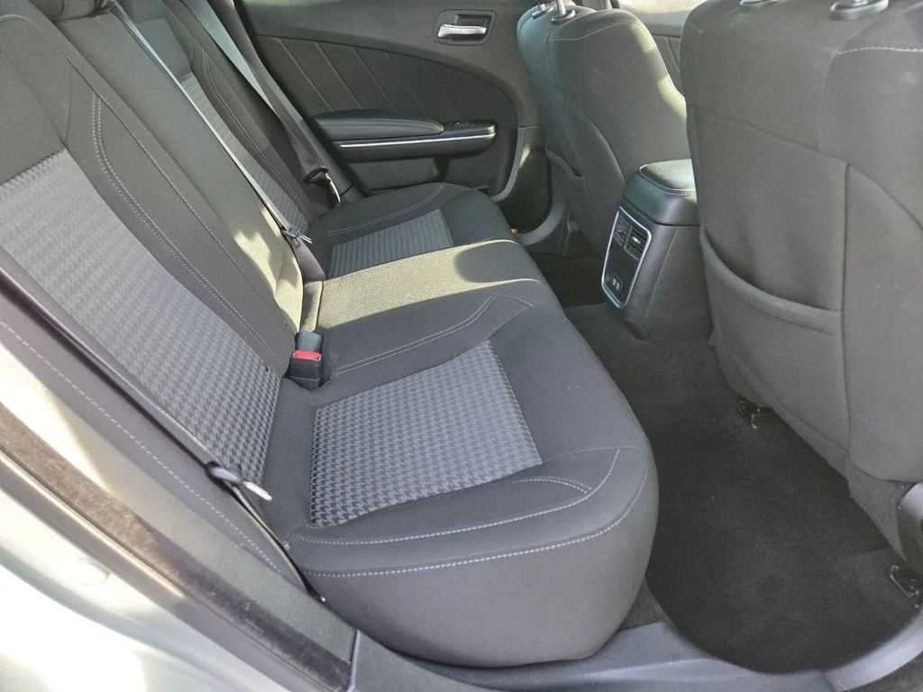 Used 2023 Silver Dodge SXT image 19