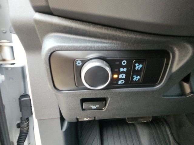 Used 2024 White Ford Badlands image 23