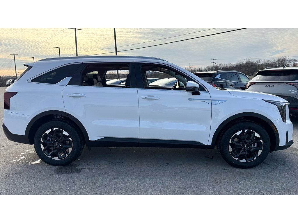 New 2026 Glacial White Pearl Kia S image 3