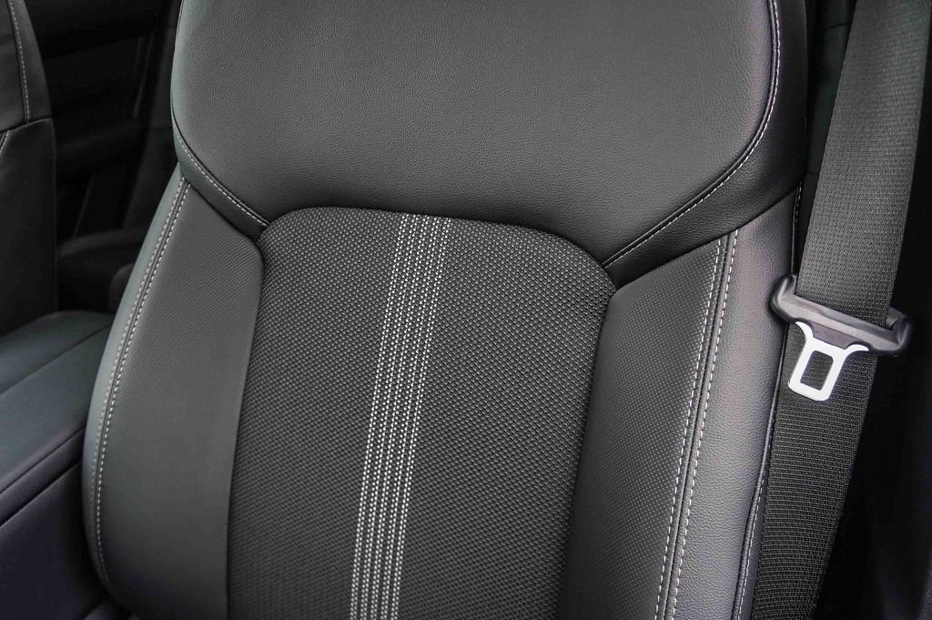 New 2026 Zircon Sand Metallic Mazda 2.5 S Meridian Edition AWD image 29