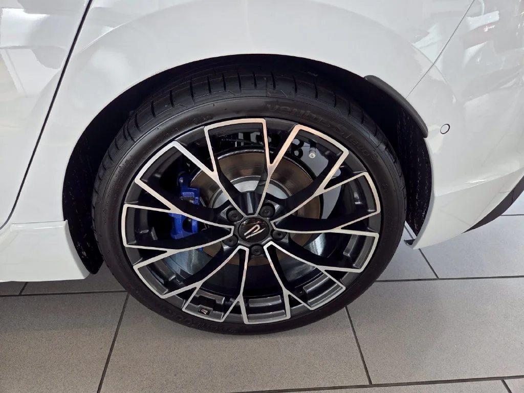 New 2026 White Volkswagen Base image 23