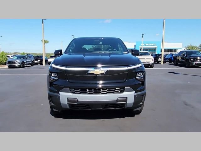 2026 Chevrolet Silverado EV LT - Photo 30