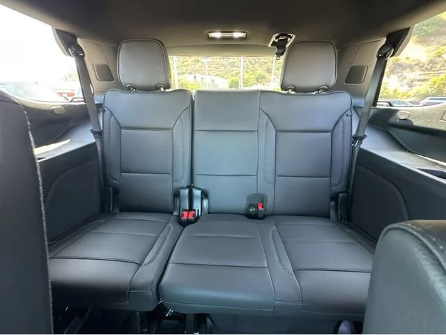 2026 GMC Yukon Denali - Photo 18