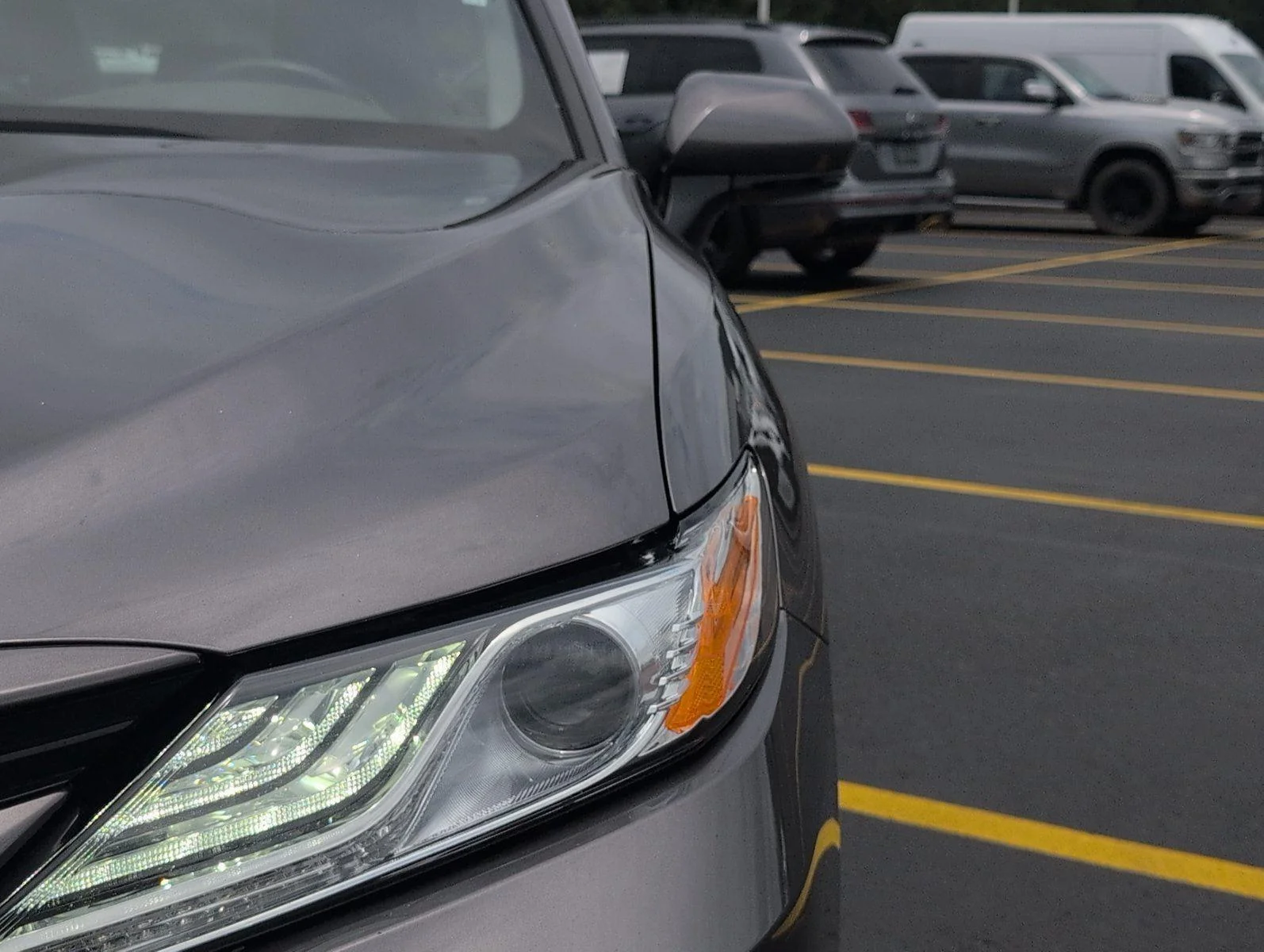 Used 2024 Predawn Gray Mica Toyota XLE image 12