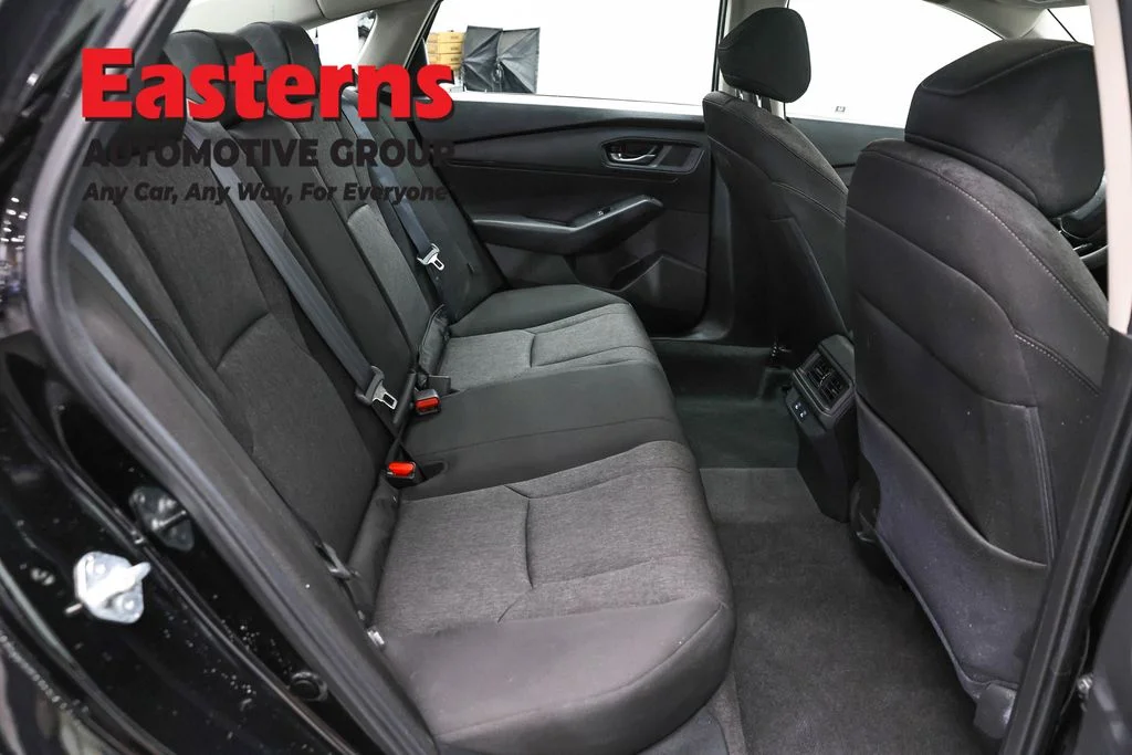Used 2025 Black Honda SE image 22