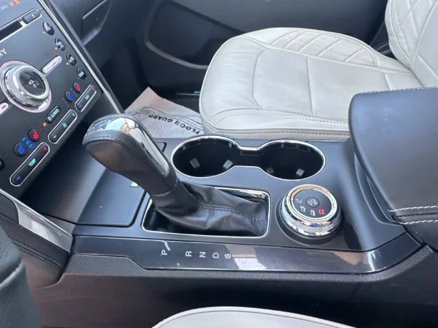 Used 2018 Silver Ford Platinum image 45