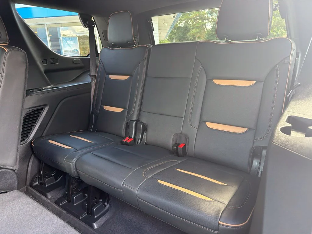Used 2024 Sterling Metallic GMC AT4 image 35