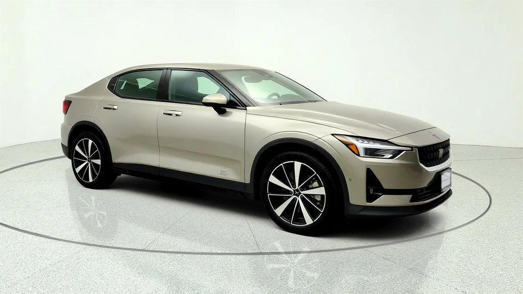 Used 2022 Moon Polestar Long Range Dual Motor w/ Pilot Pkg image 3