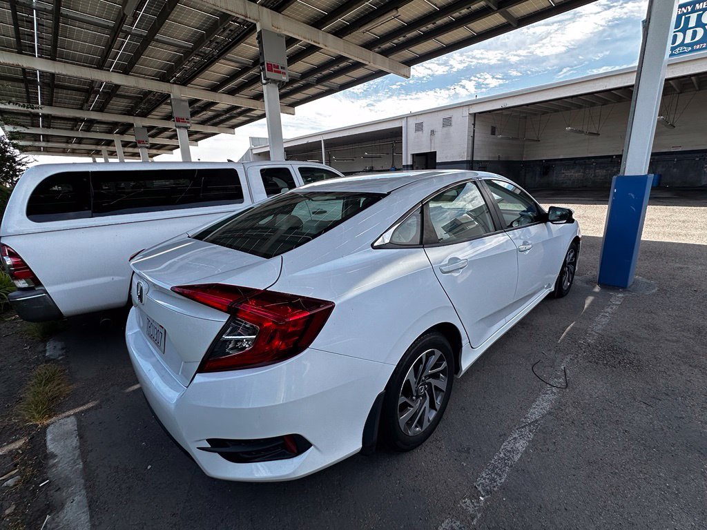 Used 2016 White Orchid Pearl Honda EX image 24