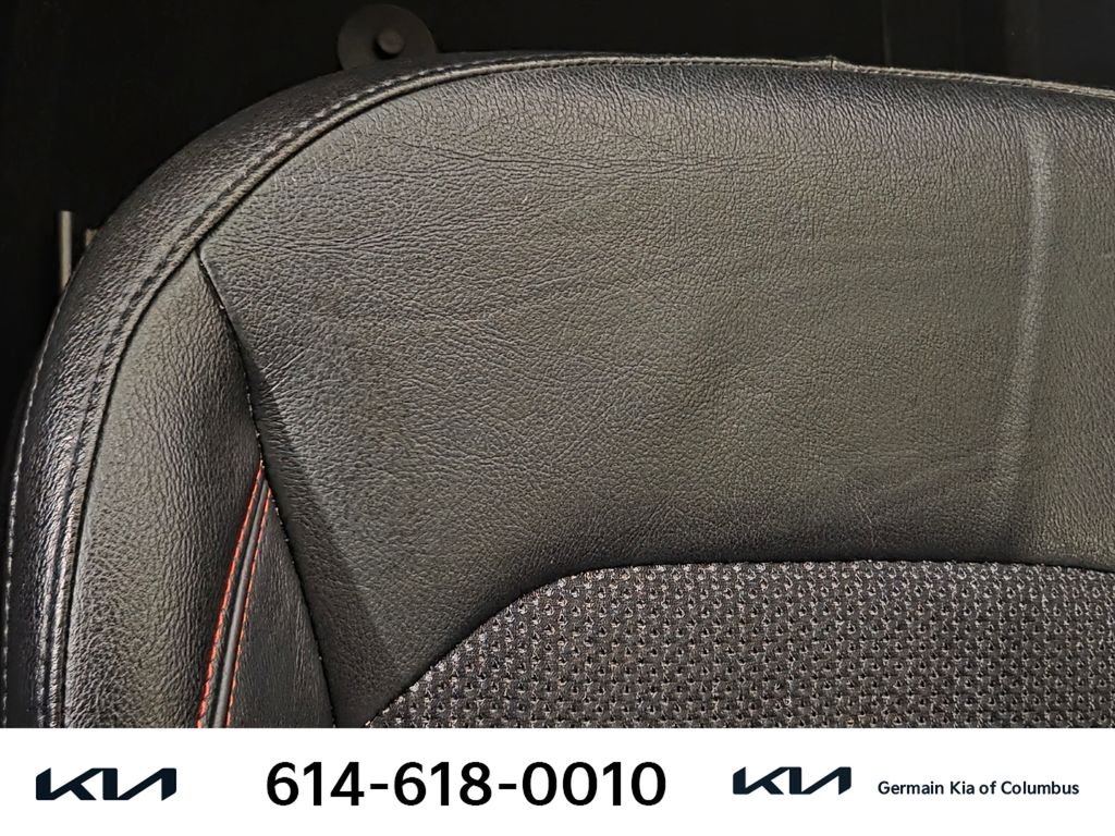 Used 2020 Red Jeep Trailhawk image 27
