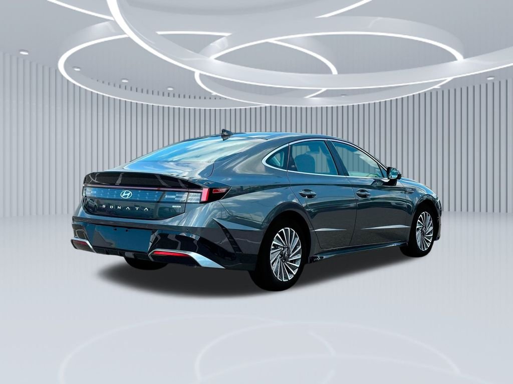 New 2025 Gray Hyundai Limited image 26