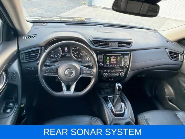 Used 2020 Black Nissan SL image 10