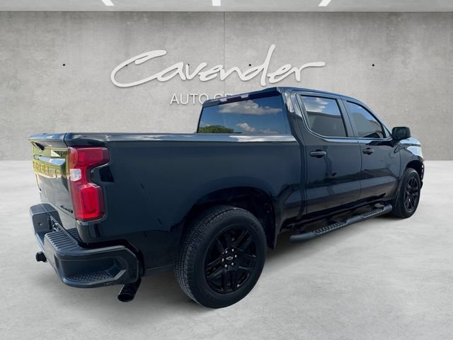 Used 2022 Black Chevrolet Custom image 16