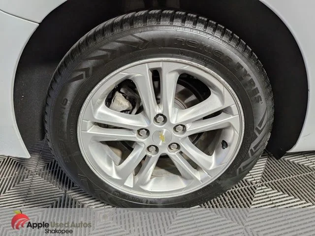 Used 2018 White Chevrolet LT image 40