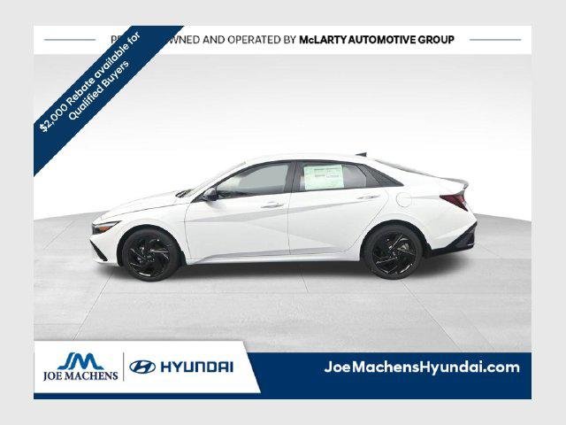 New 2026 White Hyundai SEL Sport image 1
