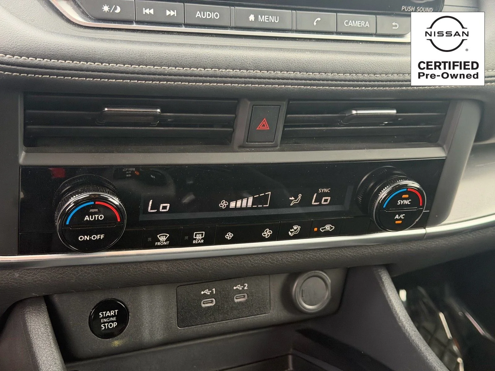 Used 2025 Everest White Pearl Nissan SV image 26