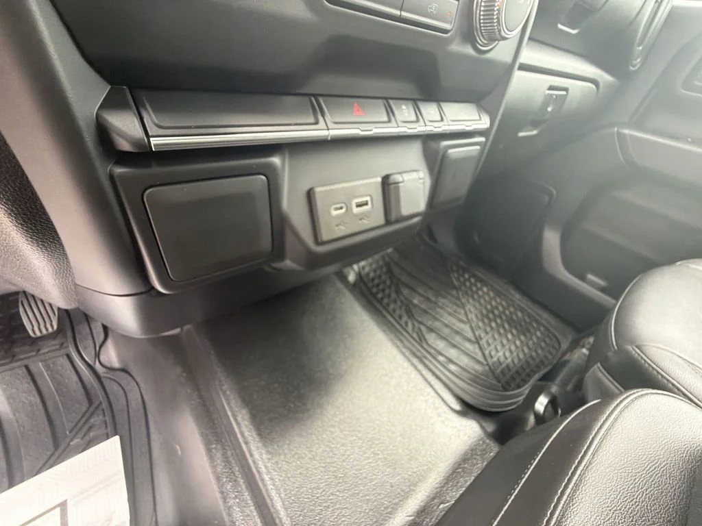 Used 2021 SUMMIT WHITE GMC 2WD Double Cab Long Bed image 42