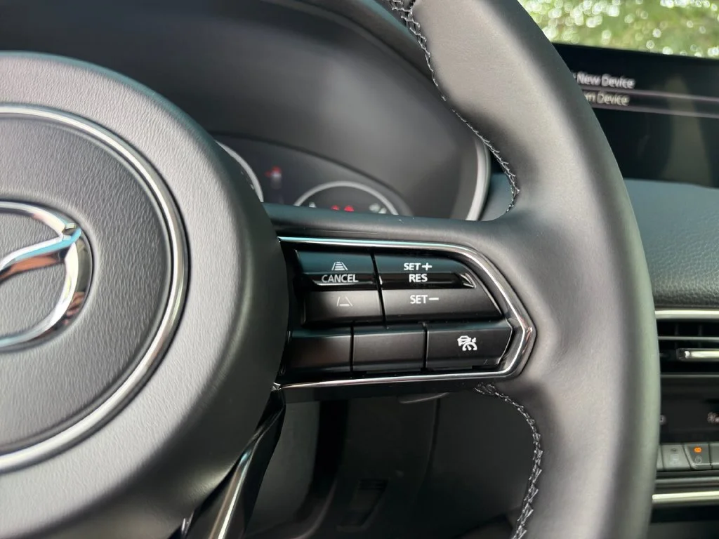 New 2026 White Mazda 3.3 Turbo Preferred image 25