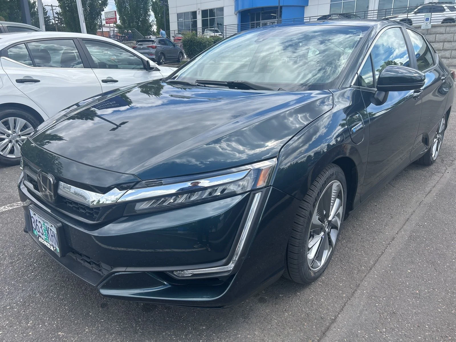 2018 Honda Clarity Touring Plug-In Hybrid's photo
