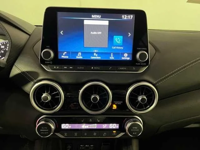 2025 Nissan Sentra SV - Photo 9