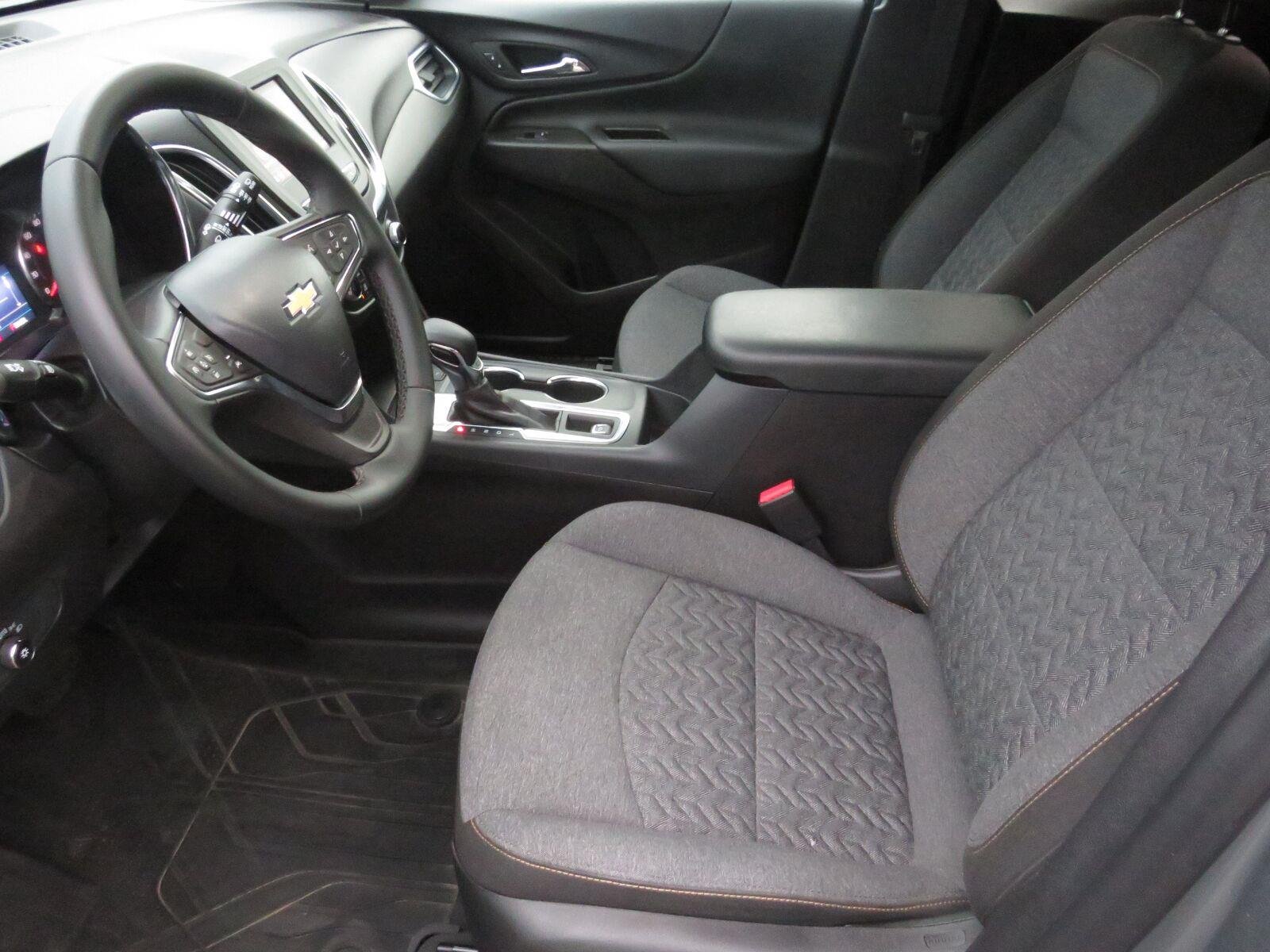 Used 2024 Sterling Gray Metallic Chevrolet LT image 21