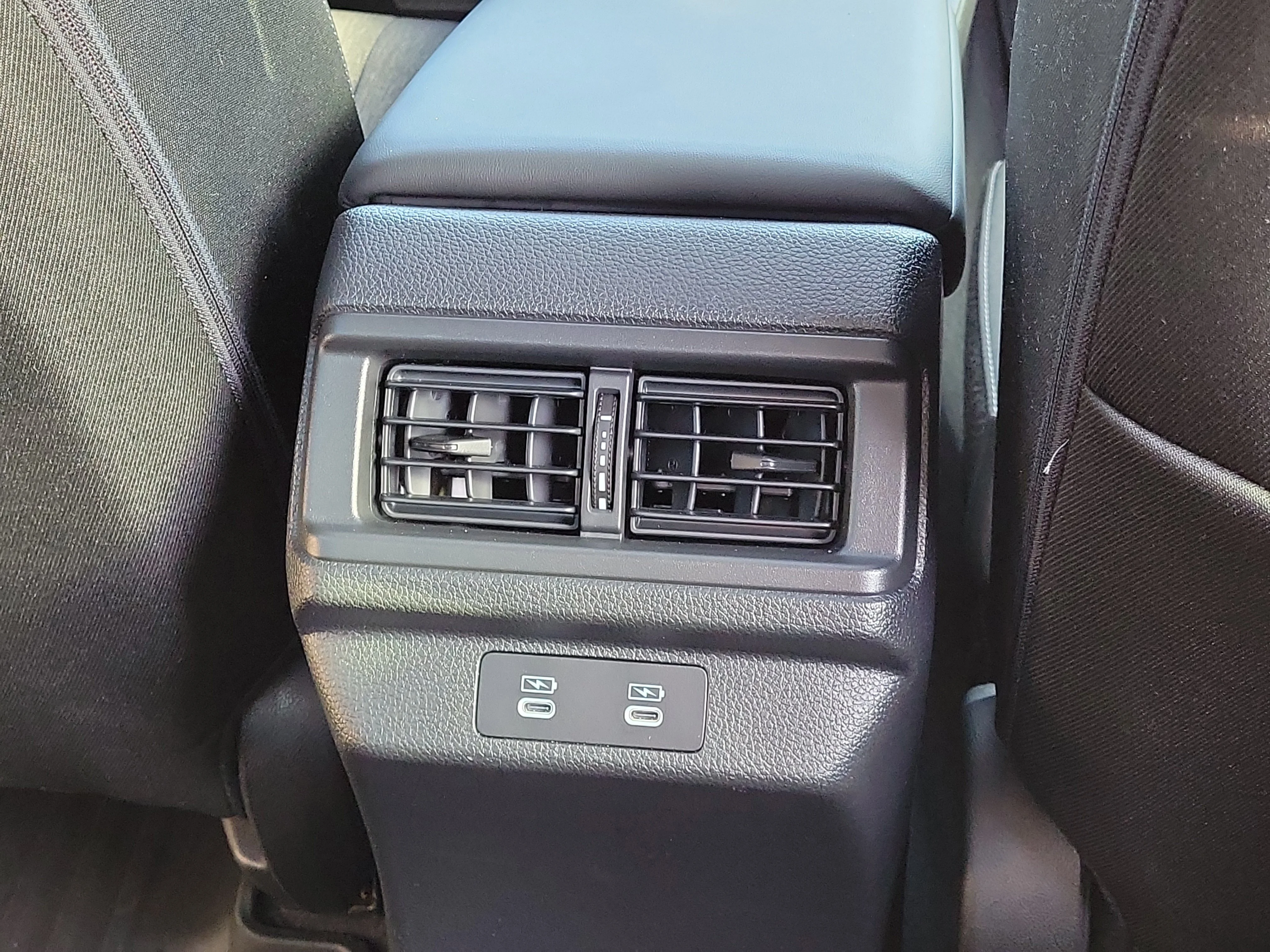 2025 Honda Accord SE - Photo 6