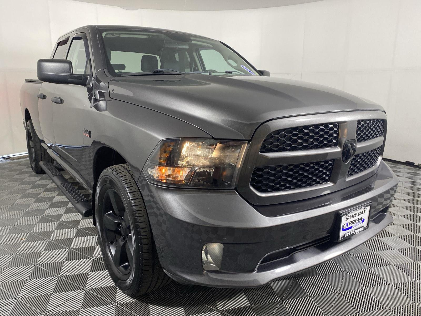 Used 2019 Granite Crystal Metallic Clearcoat Ram Express image 14