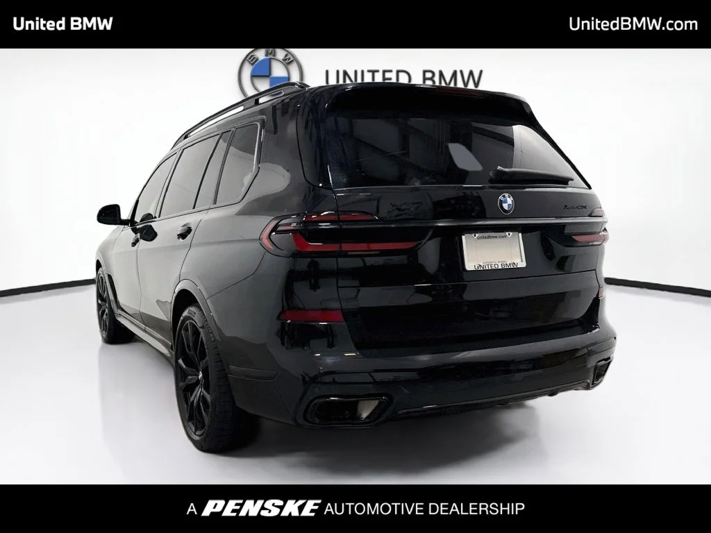 Used 2026 Black Sapphire Metallic BMW xDrive40i image 7