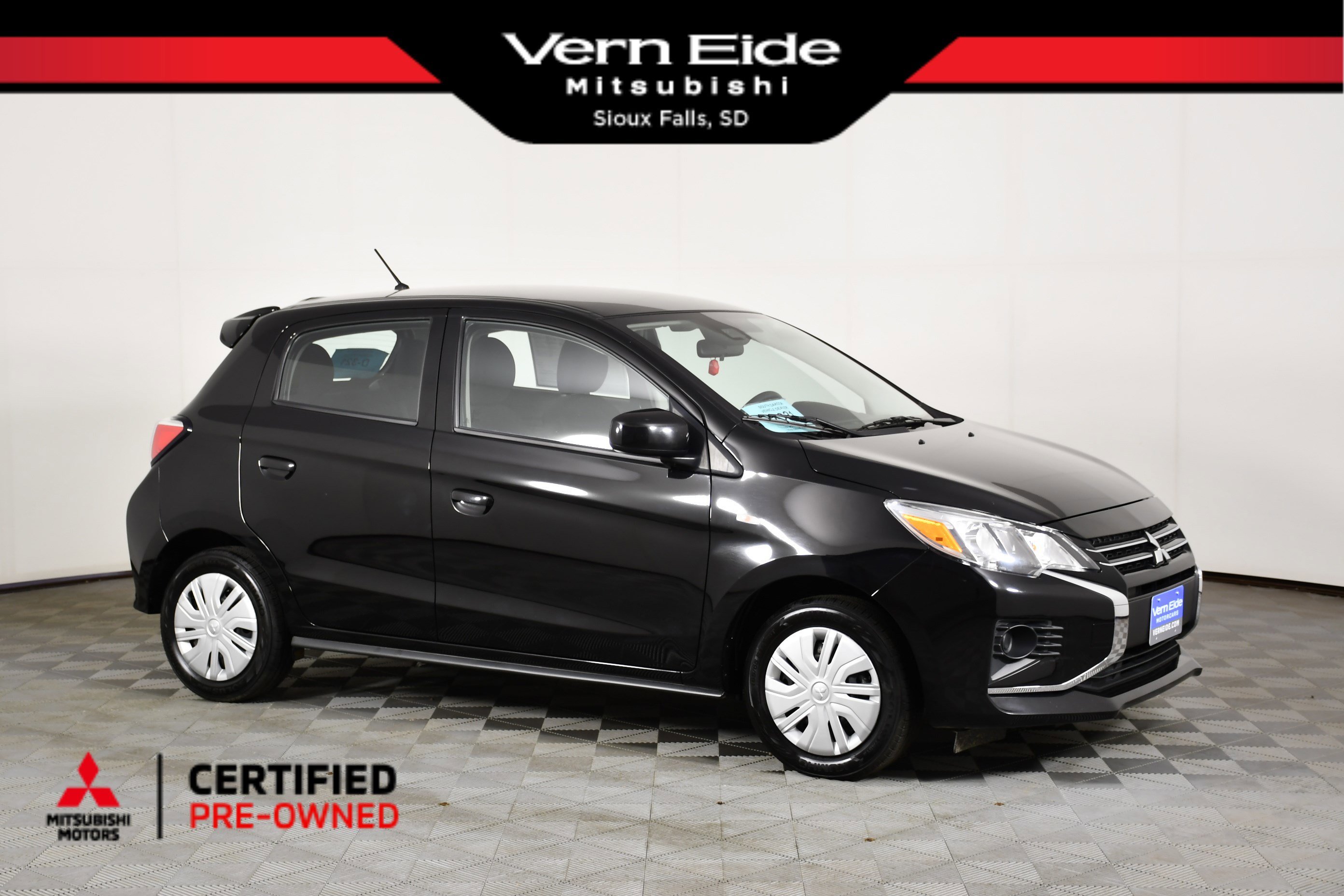 2024 Mitsubishi Mirage ES CVT's photo
