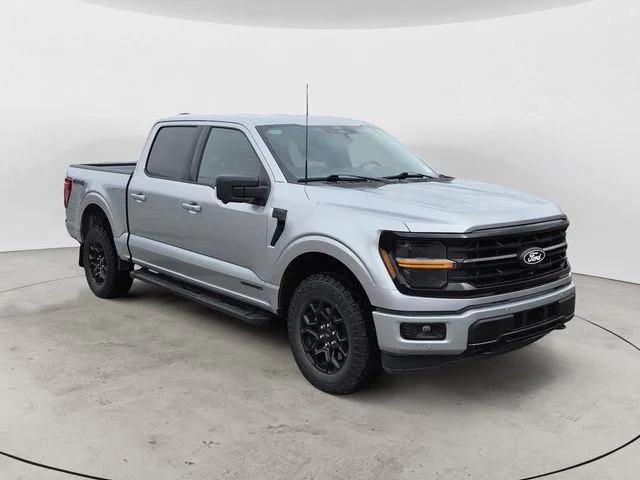 Used 2024 Silver Metallic Ford XLT image 3