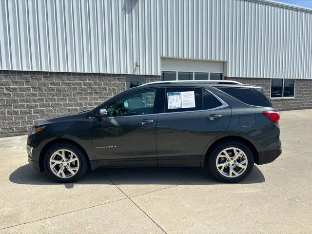 Used 2020 Nightfall Gray Metallic Chevrolet Premier image 10