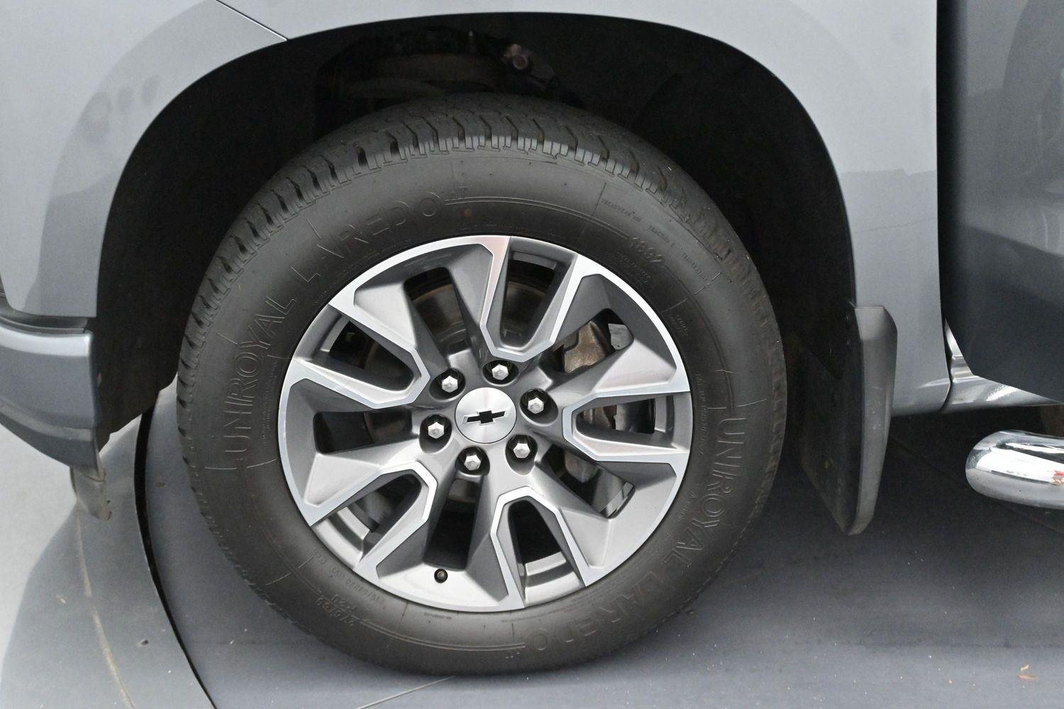 Used 2020 SATIN STEEL METALLIC Chevrolet RST image 35