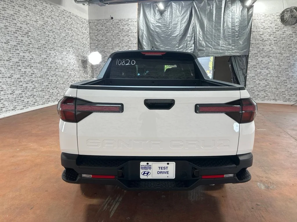 New 2027 Atlas White Hyundai SE image 6