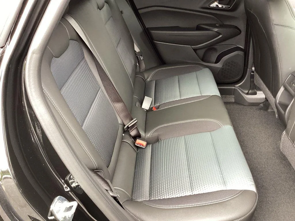 New 2026 Mosaic Black Metallic Chevrolet LT image 19
