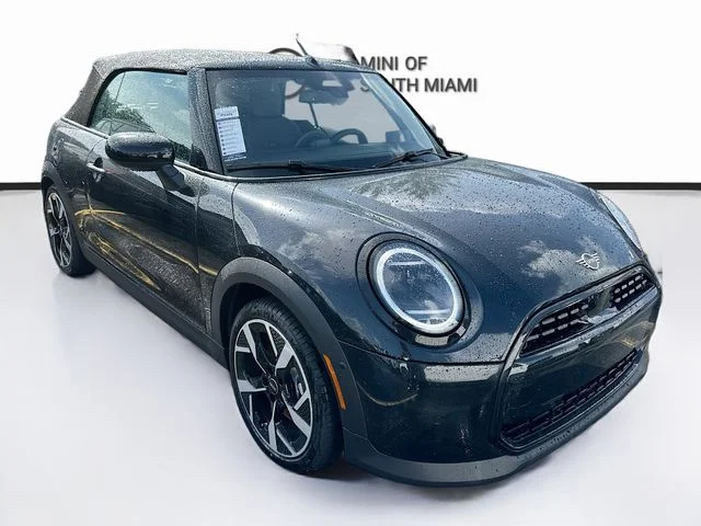 2026 MINI Convertible Signature Plus