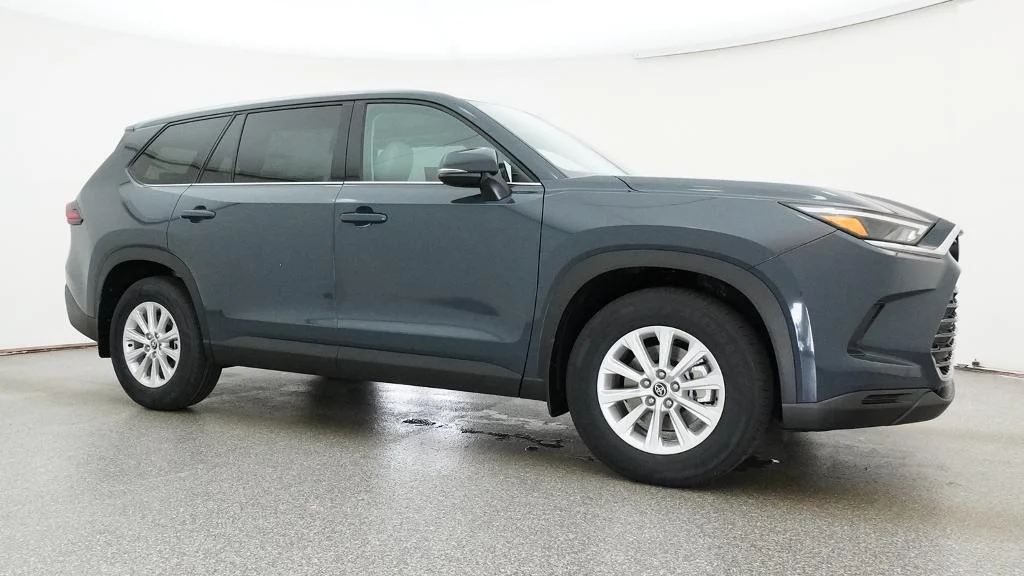 New 2026 Storm Cloud Toyota XLE image 11