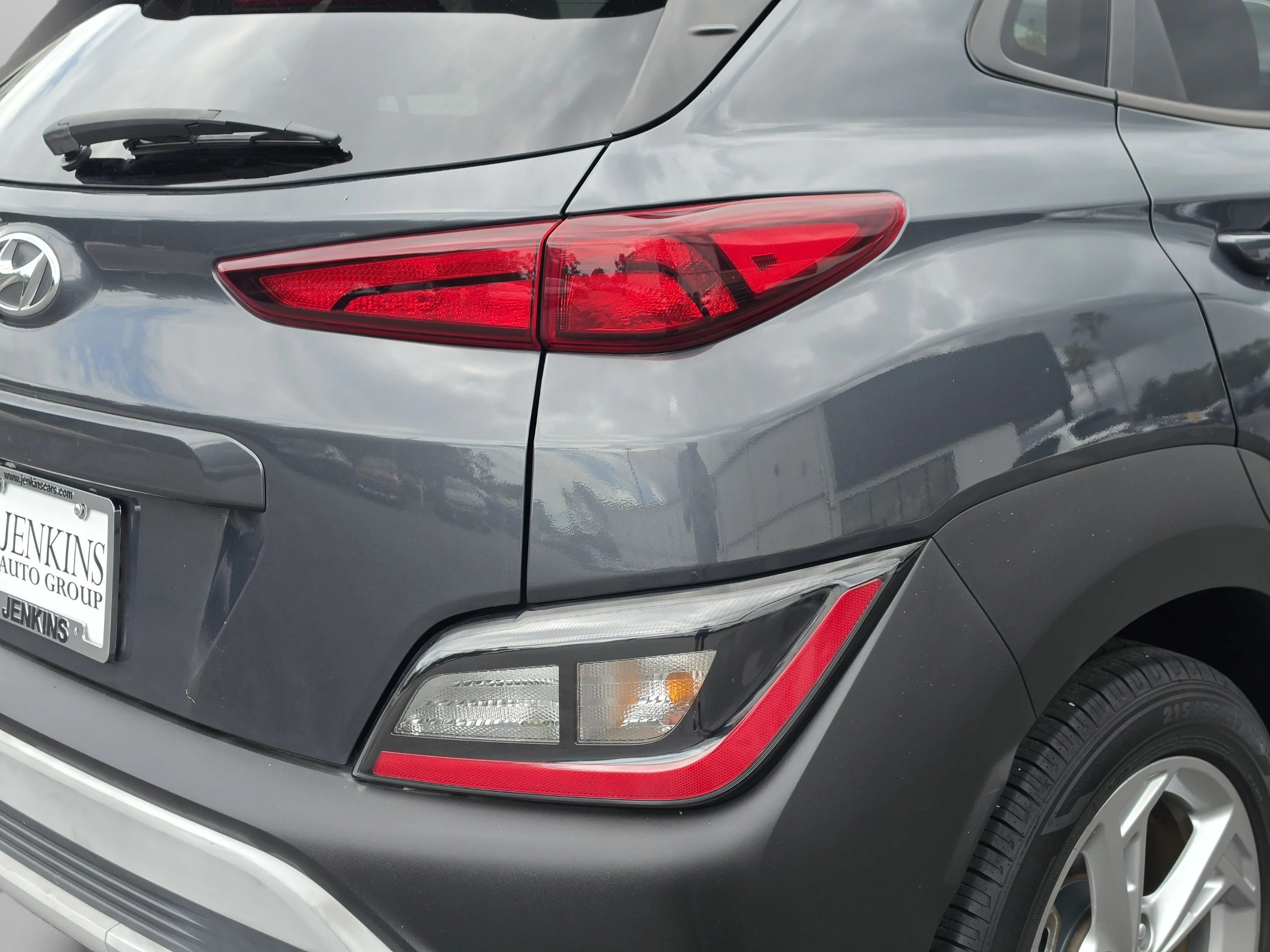 Used 2022 Thunder Gray Hyundai SEL image 14