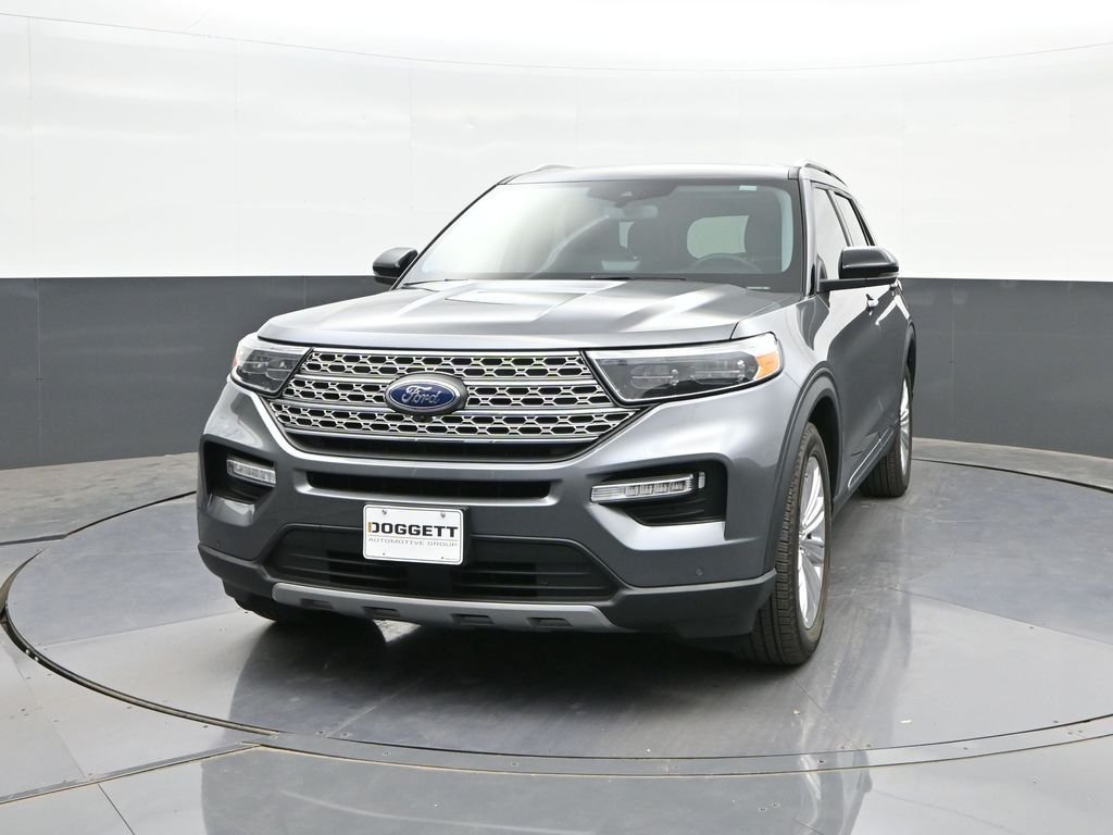Used 2023 Gray Ford Limited image 27