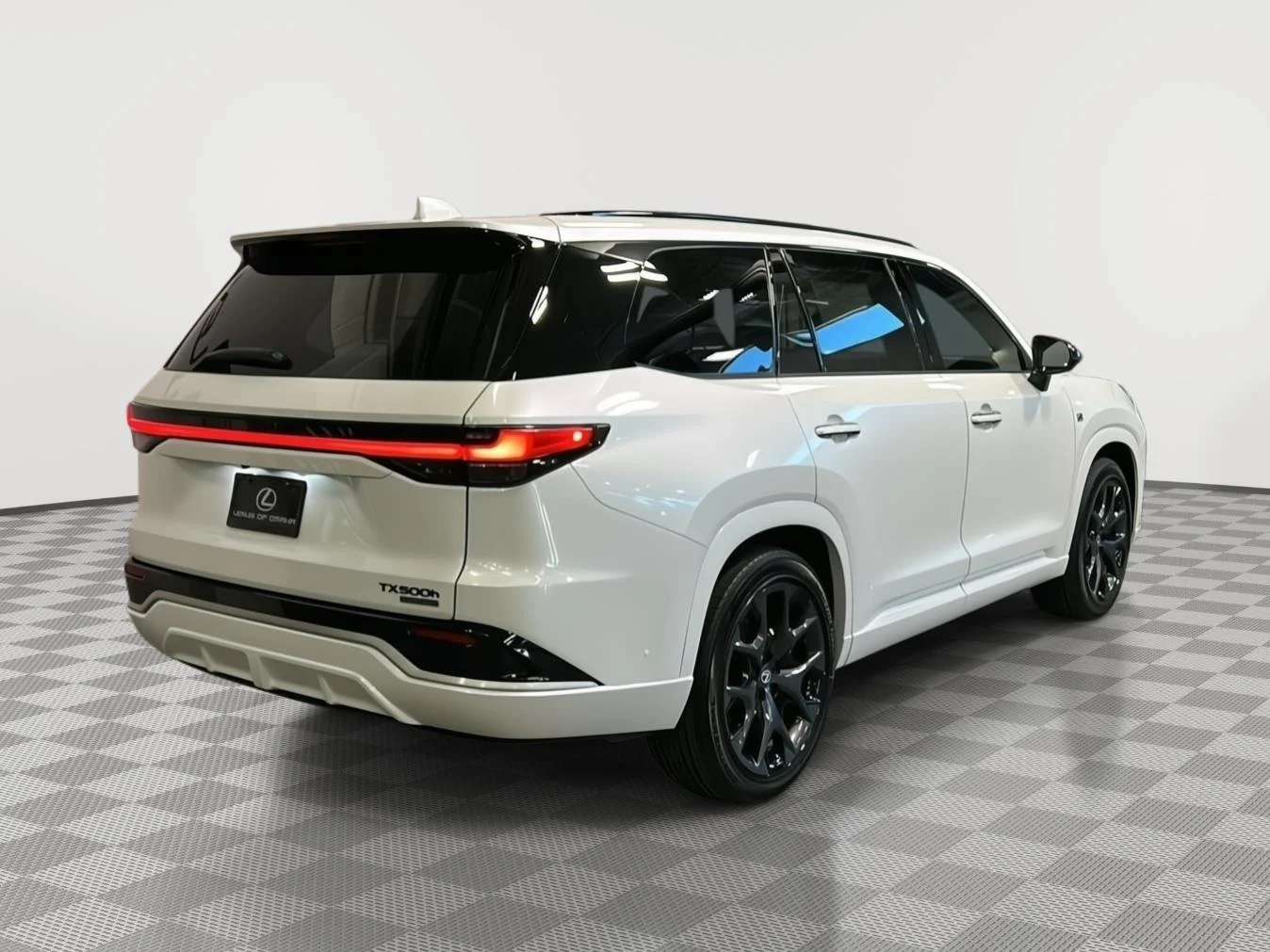 New 2026 Wind Chill Pearl Lexus TX 500h F SPORT Performance Premium image 20