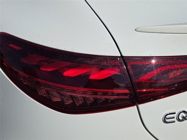 Used 2023  Mercedes-Benz 350+ Sedan image 12