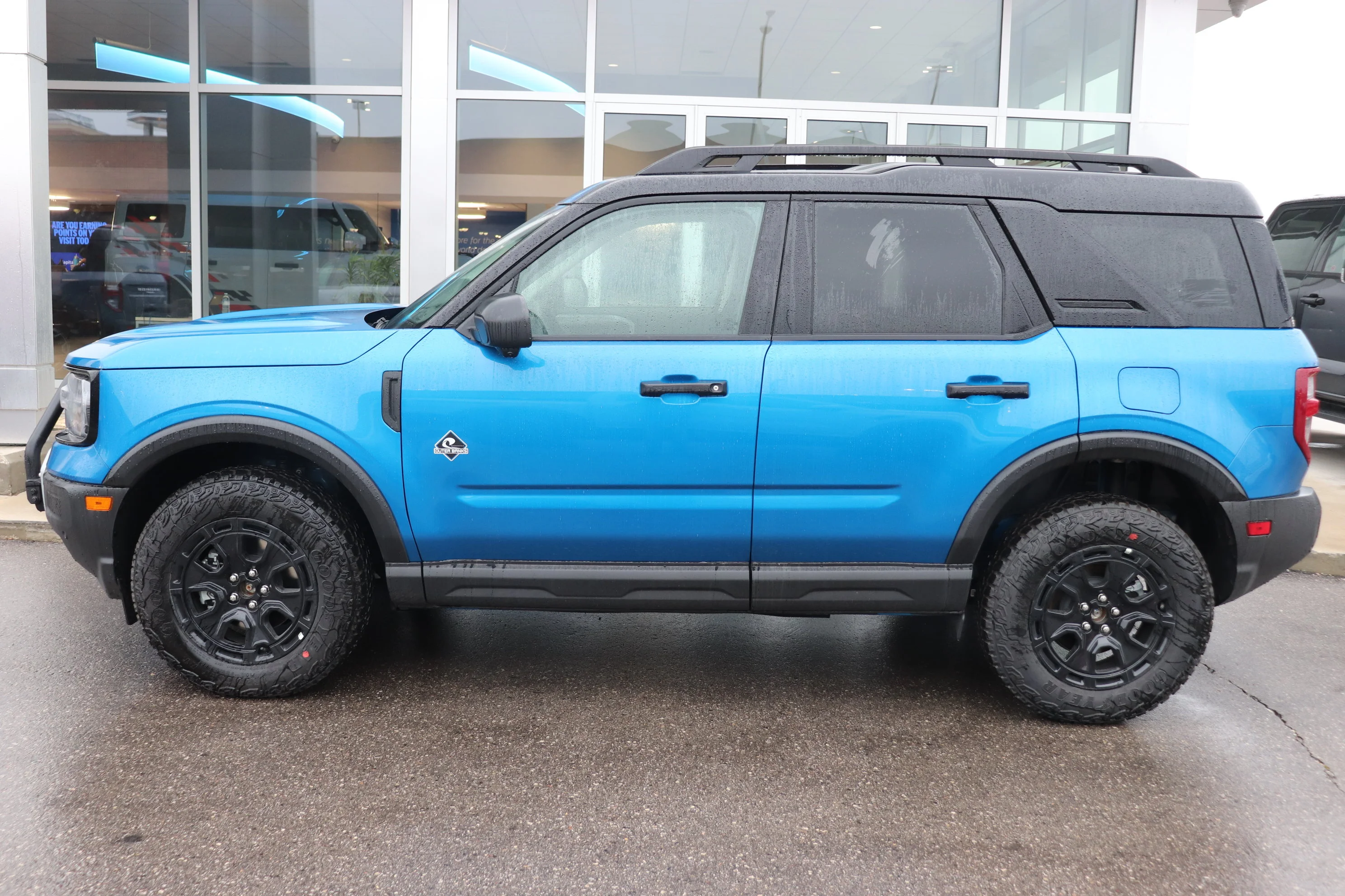 New 2026 VELOCITY BLUE METALLIC Ford Outer Banks image 3