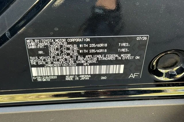New 2026 Midnight Black Metallic Toyota  XLE image 34
