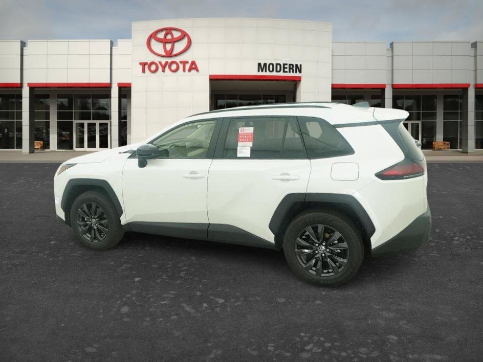 New 2026 Wind Chill Pearl Toyota XLE Premium image 13