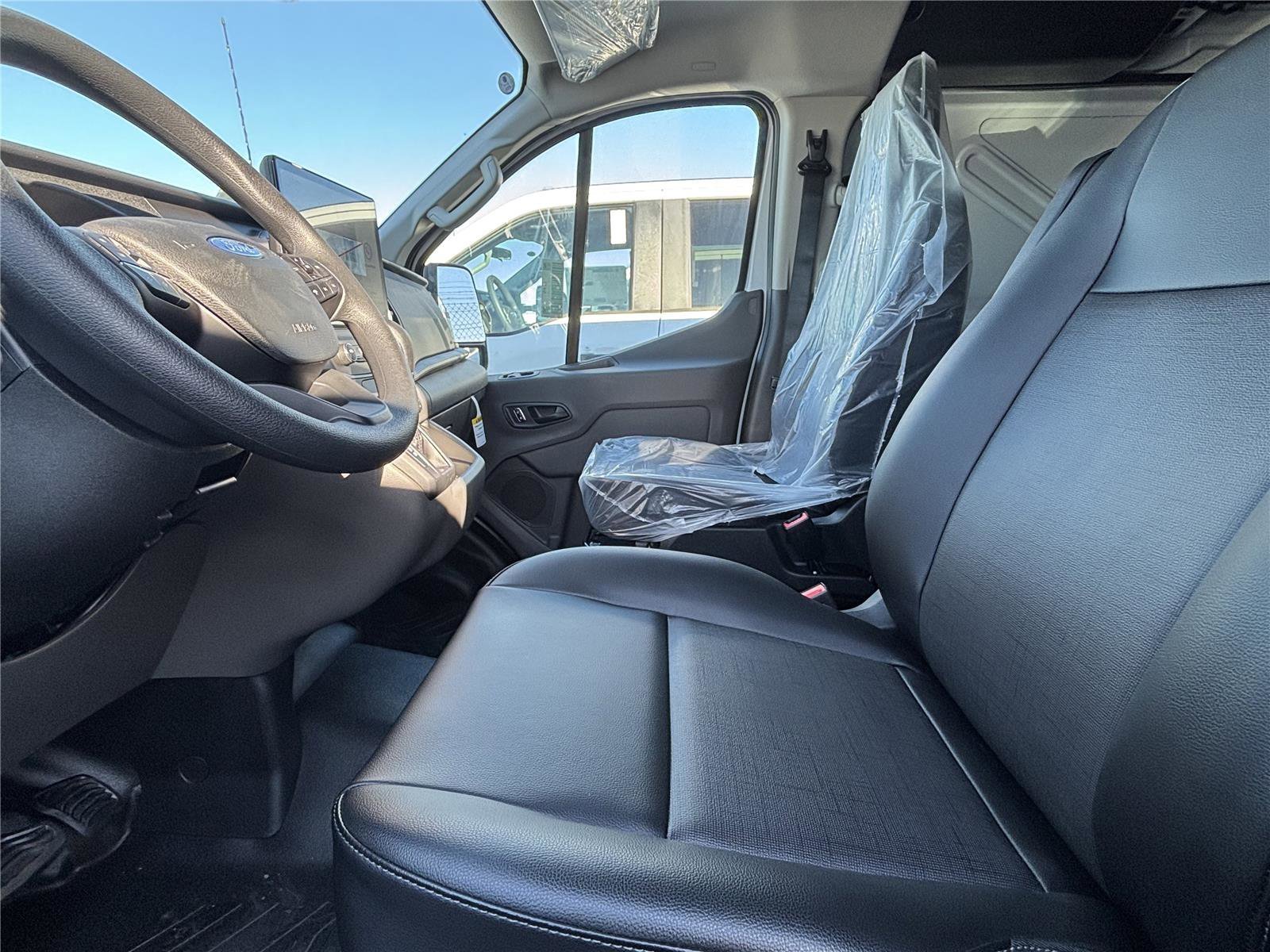 2026 Ford Transit Van Base - Photo 18