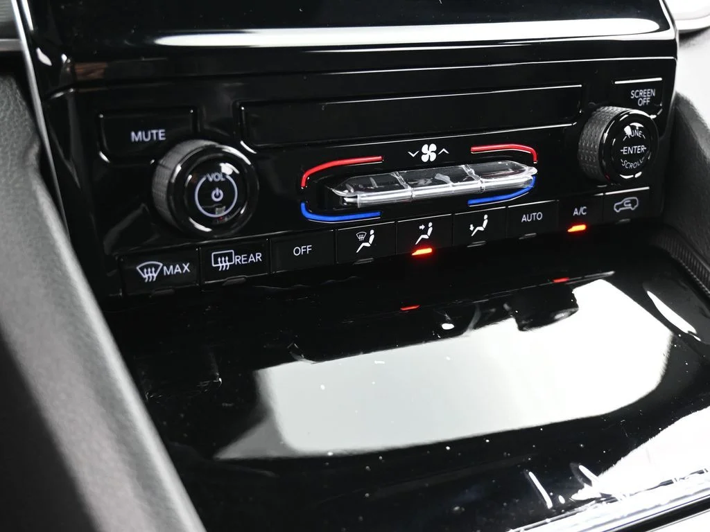 2025 Jeep Grand Cherokee Laredo - Photo 23