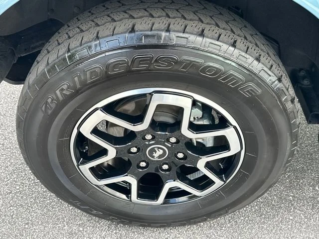 Used 2022  Ford Outer Banks image 10