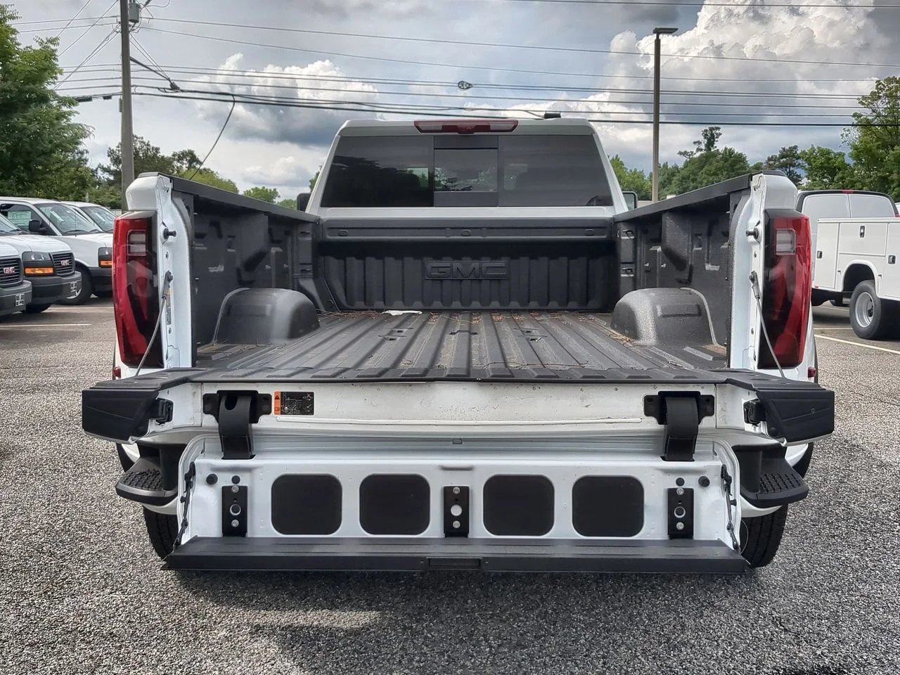 New 2026 Summit White GMC Denali DRW image 27