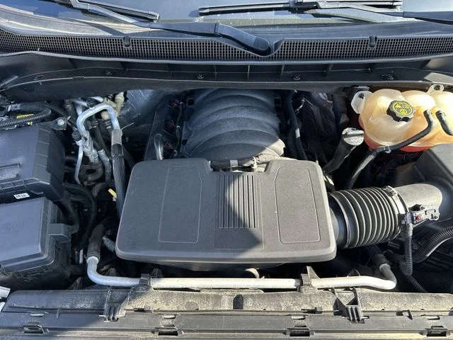 Certified Used 2022 White Chevrolet Z71 image 28